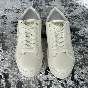 Brand new shoes Liu Jo, creamy color, very comfortable, size 7,5 US, no box.